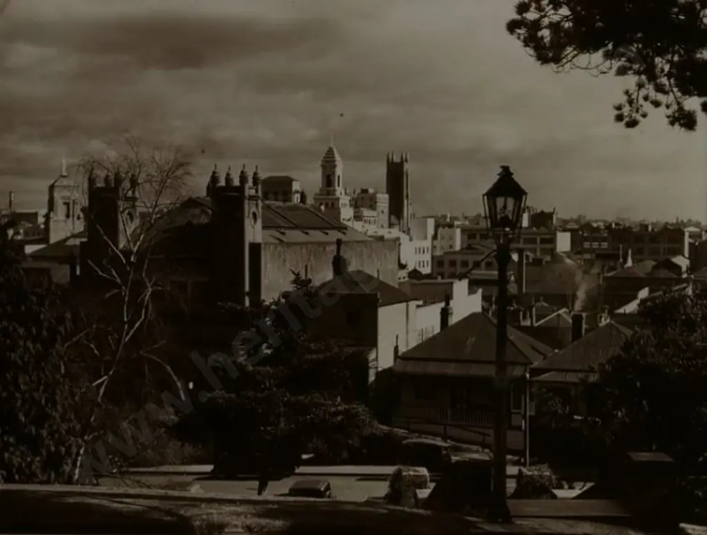 UNKNOWN Photographer - Central Auckland Image 1++