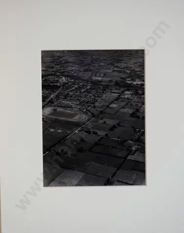 BROWNE, Victor Carlyle (1900-1980) - Cambridge, From the Air, c.1950 Image 1++