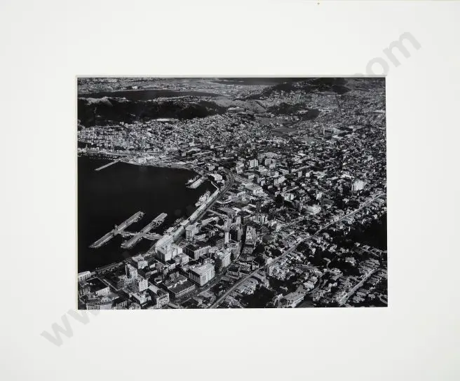 BROWNE, Victor Carlyle (1900-1980) - Wellington City & Harbour from the air, c.1950 Image 1++