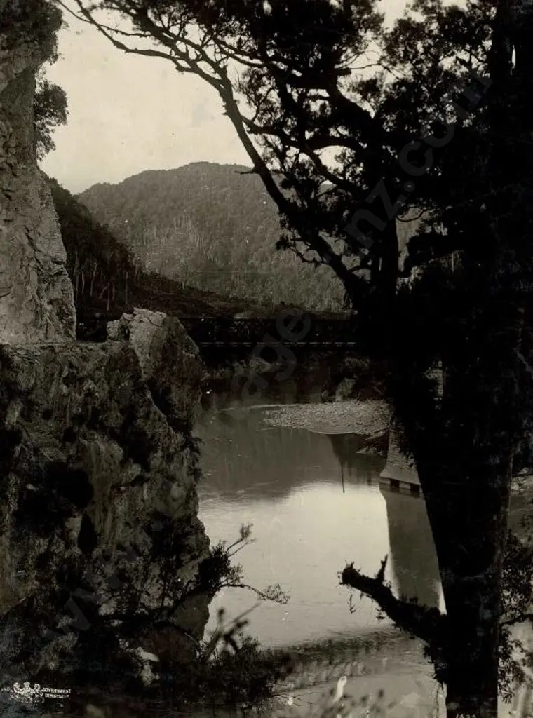 NZ GOVT PUBLICITY (Early 20th Cent.) - South Island Gorge with Road and Bridge, c.1910 Image 1++