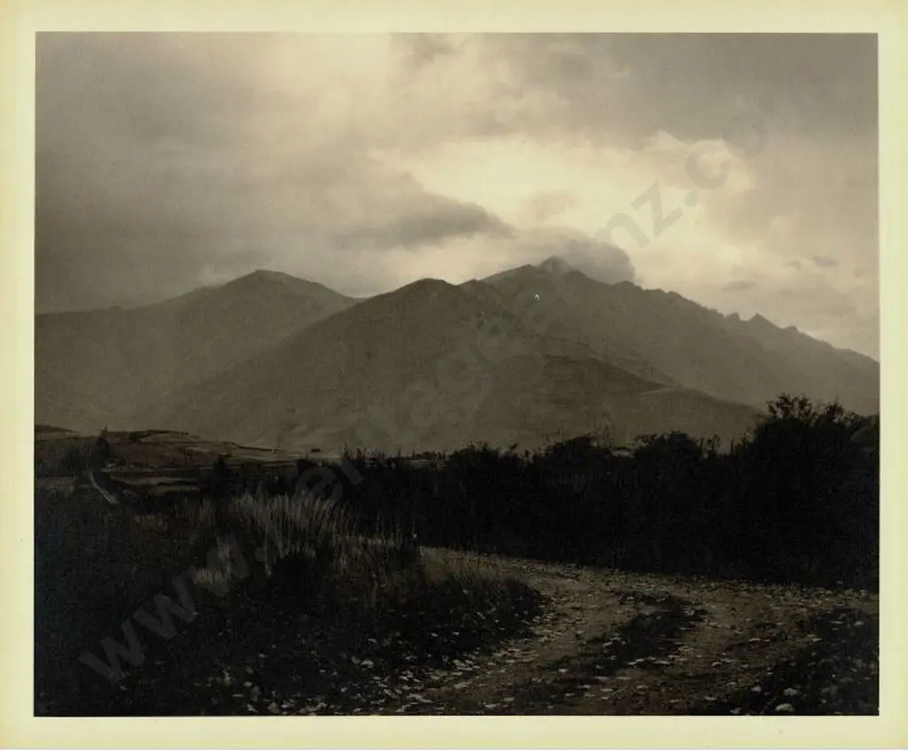 CASBOLT, Frederick Lennard (1896-1987) - Country Road and Hills Image 1++