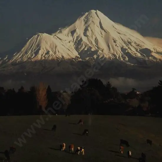 UNKNOWN Photographer - Mount Taranaki