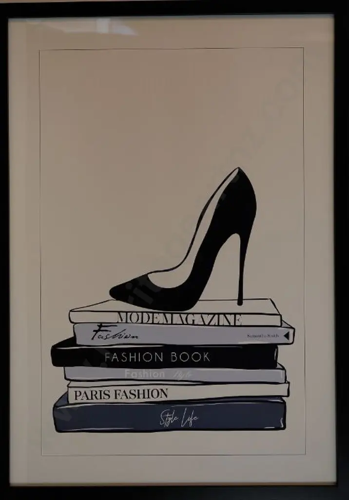 UNKNOWN Artist - Fashion Statement Image 1++